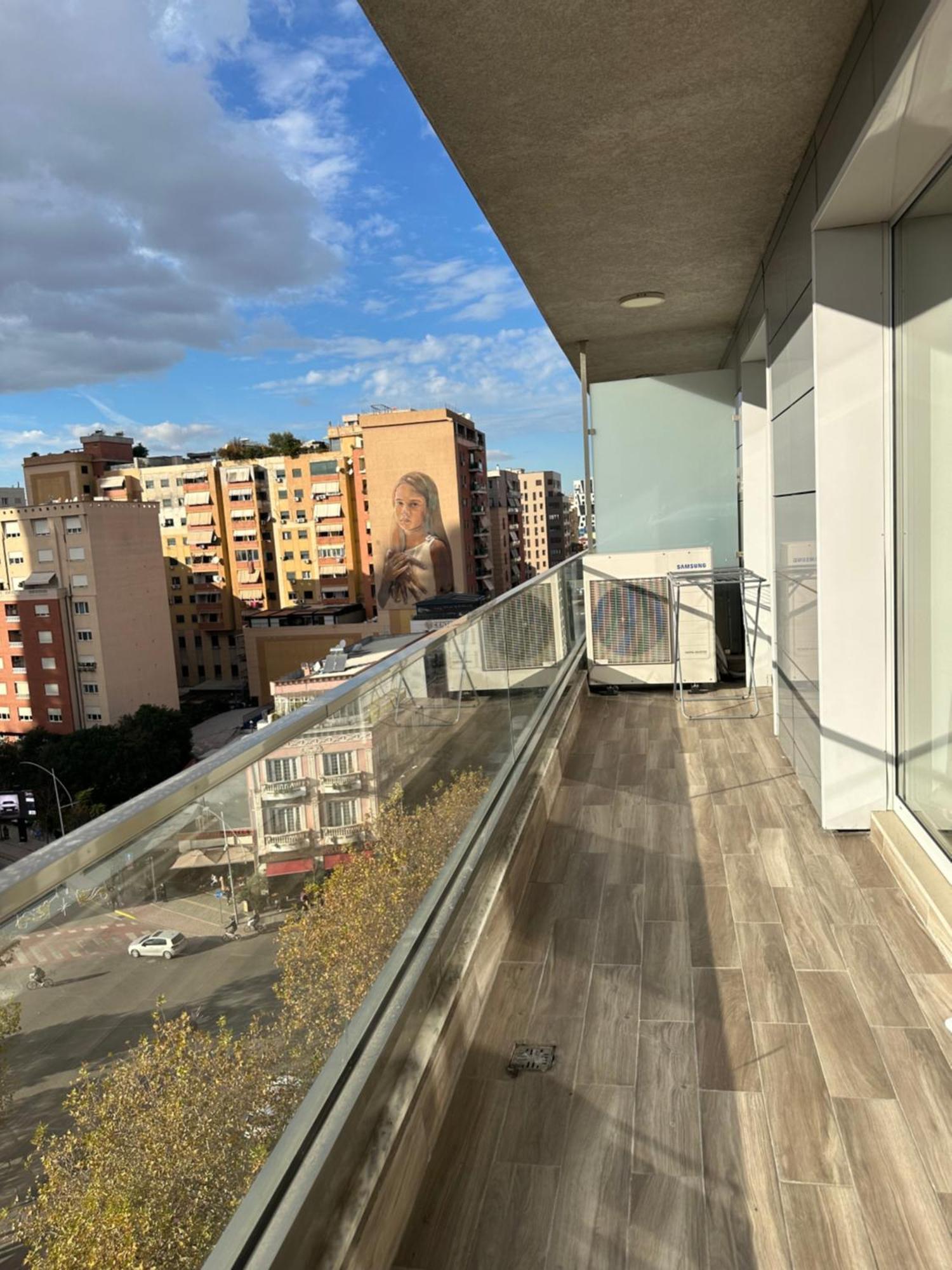 Free Parking Skanderbeg Square - Spacious Central Apartment Tiranë Ngoại thất bức ảnh