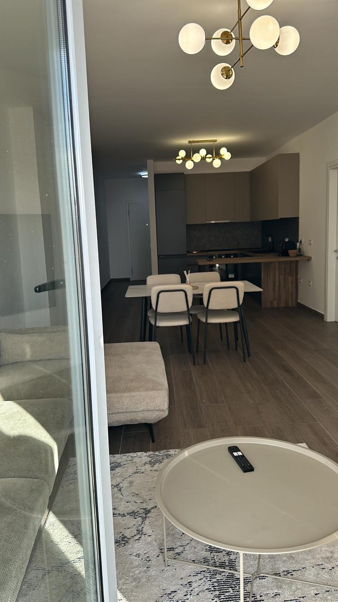 Free Parking Skanderbeg Square - Spacious Central Apartment Tiranë Ngoại thất bức ảnh